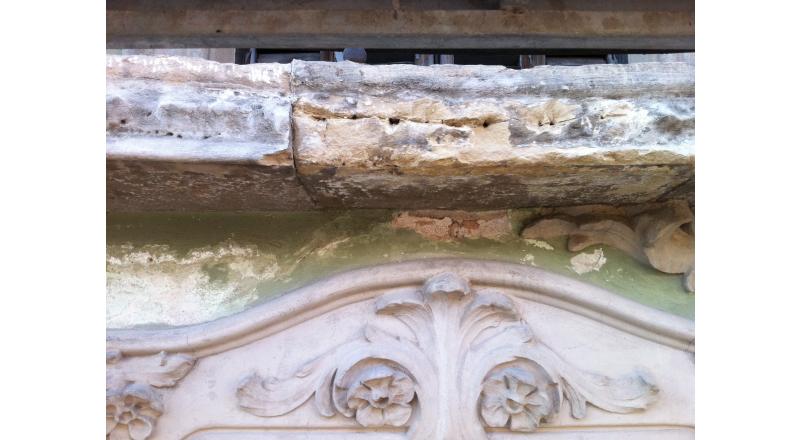 Restauración de fachada modernista (c/ Córcega, Barcelona)
