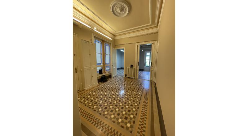 Adecuación interior de dos viviendas de 200m2