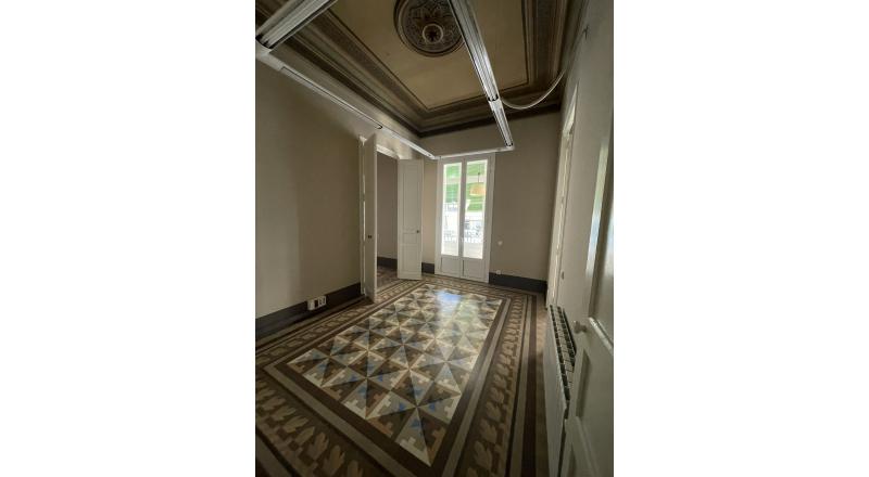 Adecuación interior de dos viviendas de 200m2