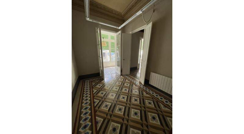 Adecuación interior de dos viviendas de 200m2