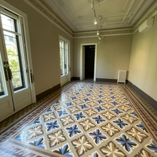 Adecuación interior de dos viviendas de 200m2
