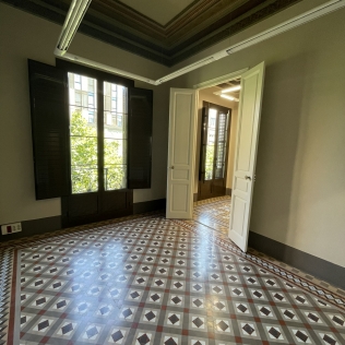 Adecuación interior de dos viviendas de 200m2