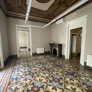 Adecuación interior de dos viviendas de 200m2