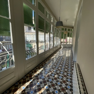 Adecuación interior de dos viviendas de 200m2