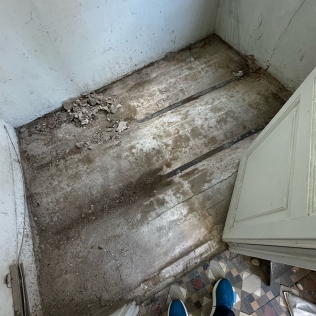 Adecuación interior de dos viviendas de 200m2