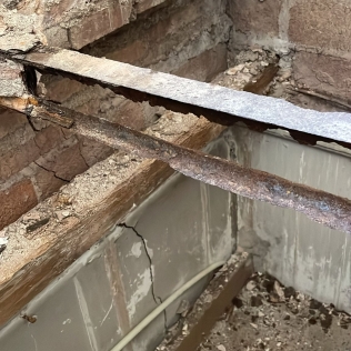 Adecuación interior de dos viviendas de 200m2