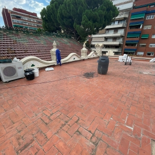 Rehabilitación de las cubiertas planas de las Escuelas Ribas (Rubí)