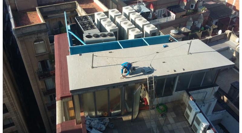 Gestión técnica y mantenimiento de edificio aislado de 20 plantas en Barcelona.