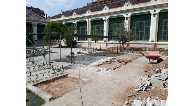Proyecto de restauración de patio central de la Escuela Ribas en Rubí