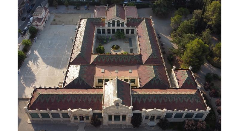 Gestión técnica y mantenimiento de colegio modernista (Rubí)