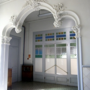 Gestión técnica y mantenimiento de colegio modernista (Rubí)